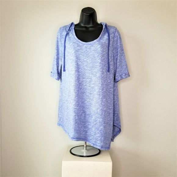 LIVI Active PLUS Asymmetrical Hem Active Hoodie - Picture 5 of 10